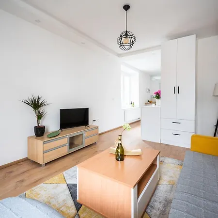 Apartman Modern In The Old Town *