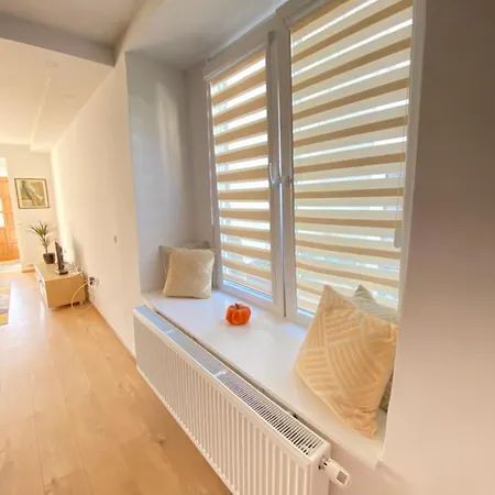 Modern In The Old Town Lejlighed *