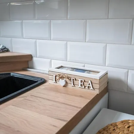 Modern In The Old Town Apartment *