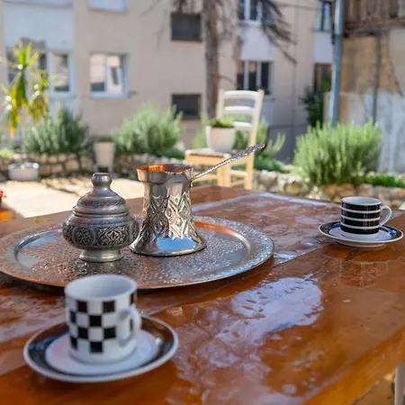 Modern In The Old Town * سراييفو