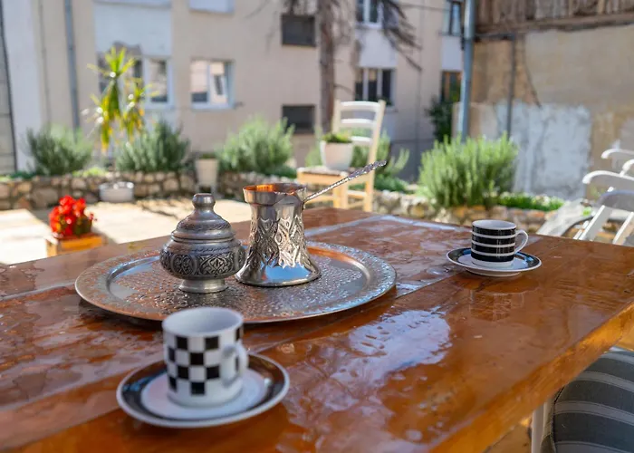 Modern In The Old Town * سراييفو